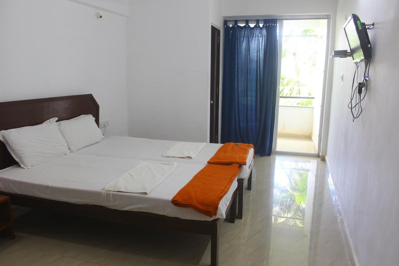 Poonam Village Resort Anjuna Eksteriør bilde